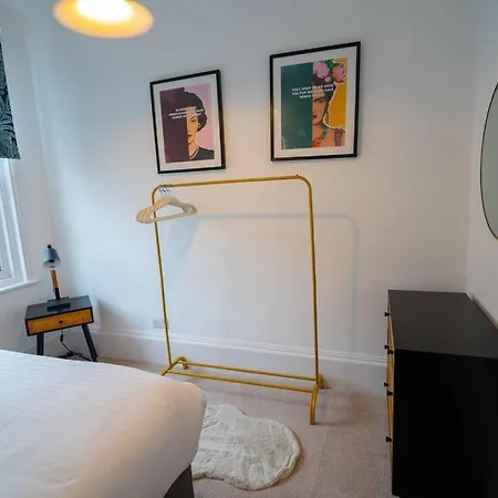 Yss 16th Station Rd Spacious 11 Guest Ferienhaus Redcar